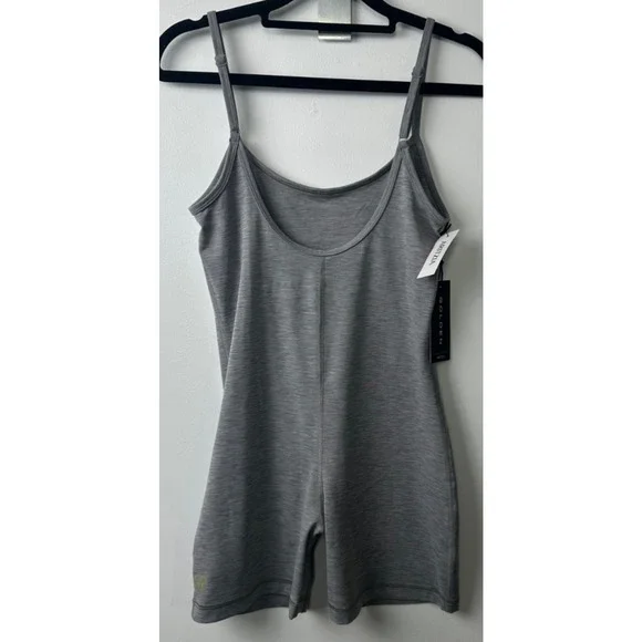NEW Aritzia - Golden - Rhythm Divinity 5" Romper - S - heather Gray $78 E7 - Picture 5 of 9